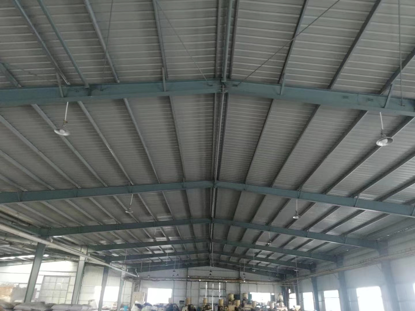 黑龙江轻钢结构厂房的加固方法